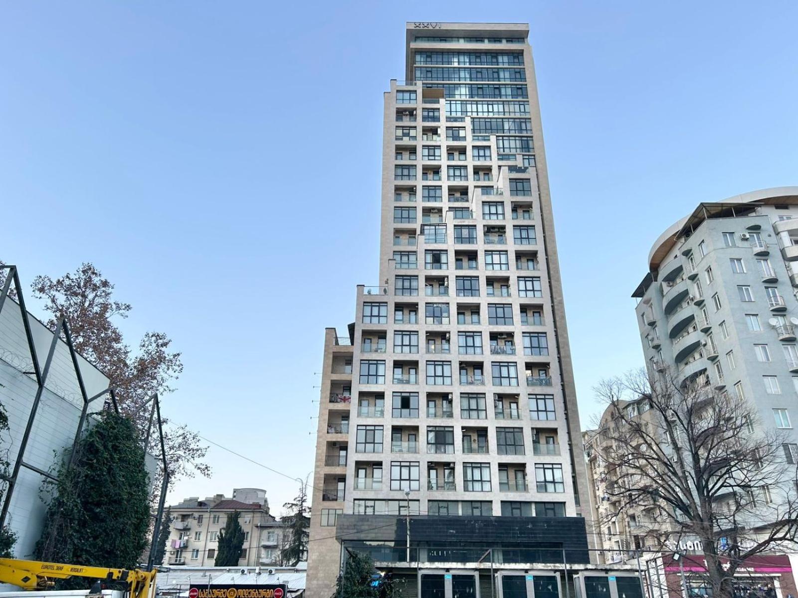 City Center - Next To Holiday Inn -2Br Apartment Tiflis Dış mekan fotoğraf